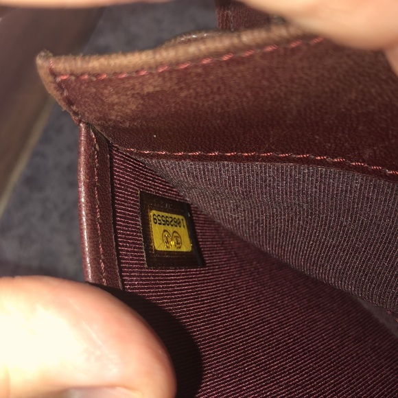 Chanel pre owned Classic Black Wallet - Picture 6 of 11